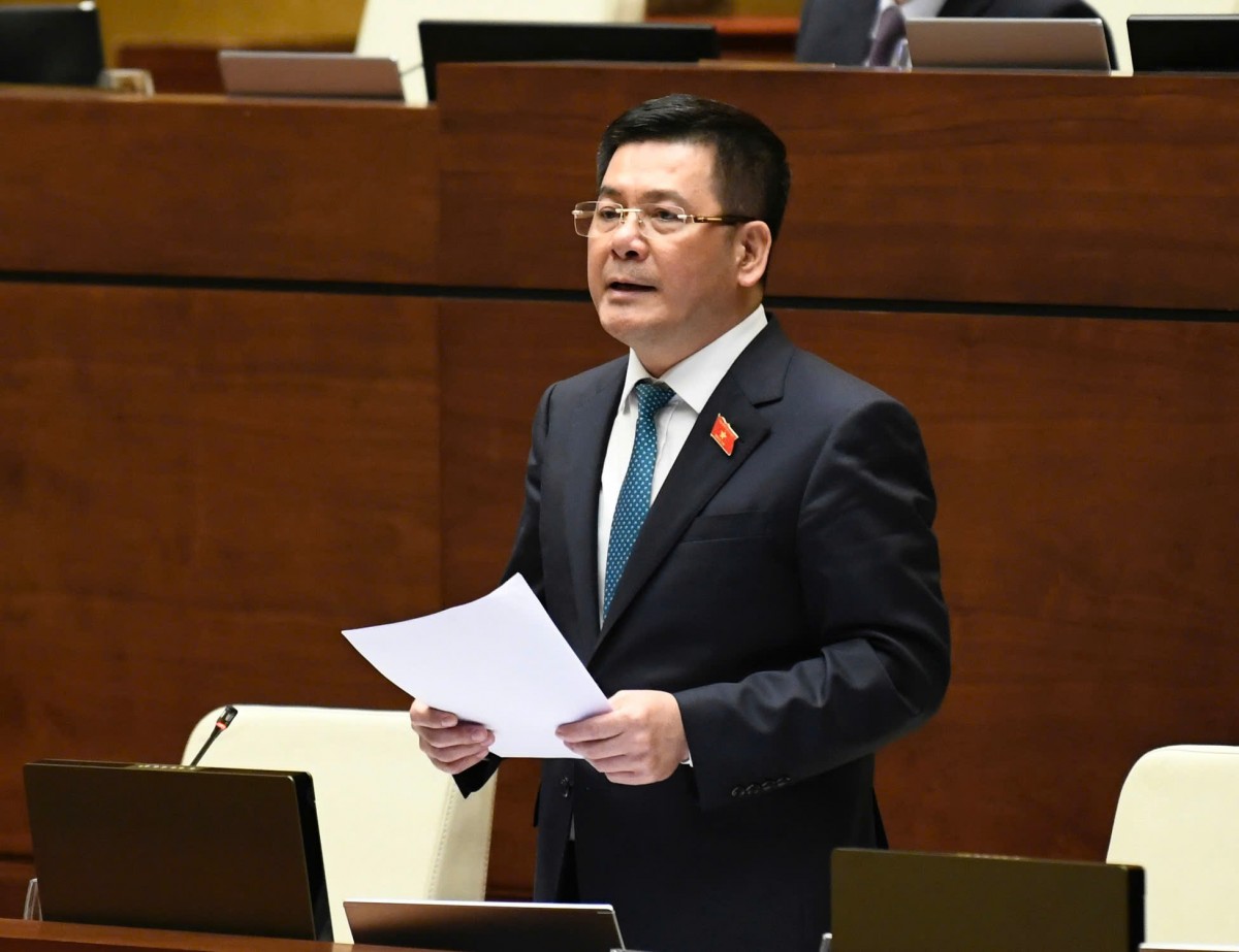 Bộ trưởng Bộ Công Thương giải trình vấn đề đại biểu nêu về dự thảo Luật Điện lực (sửa đổi) Bộ trưởng Bộ Công Thương giải trình vấn đề đại biểu nêu về dự thảo Luật Điện lực (sửa đổi)