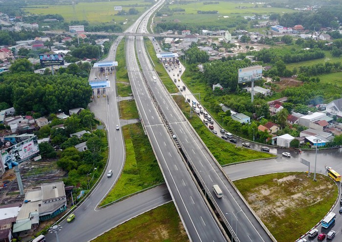 Bộ Giao thông vận tải đồng ý tăng vốn nhà nước tại dự án cao tốc Cam Lộ - Lao Bảo Bộ Giao thông vận tải đồng ý tăng vốn nhà nước tại dự án cao tốc Cam Lộ - Lao Bảo