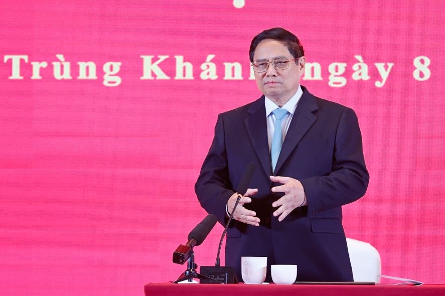 Thủ tướng mong cộng đồng người Việt Nam tại Trùng Khánh và Trung Quốc tiếp tục nâng cao tinh thần đoàn kết, tương thân tương ái, chủ động có những đóng góp thiết thực, hiệu quả cho sự nghiệp xây dựng và phát triển đất nước Thủ tướng mong cộng đồng người Việt Nam tại Trùng Khánh và Trung Quốc tiếp tục nâng cao tinh thần đoàn kết, tương thân tương ái, chủ động có những đóng góp thiết thực, hiệu quả cho sự nghiệp xây dựng và phát triển đất nước