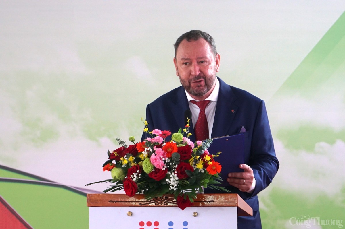 Ông Bruno Jousselin, Giám đốc Vận hành toàn quốc Việt Nam, Tổng Giám đốc Điều hành MM Mega Market (Việt Nam) Ông Bruno Jousselin, Giám đốc Vận hành toàn quốc Việt Nam, Tổng Giám đốc Điều hành MM Mega Market (Việt Nam)