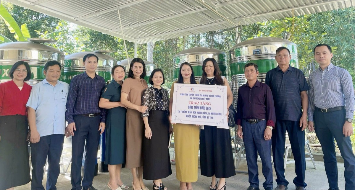 Bàn giao công trình nước sạch cho Trường Mầm non Hương Bình tại tỉnh Hà Tĩnh Bàn giao công trình nước sạch cho Trường Mầm non Hương Bình tại tỉnh Hà Tĩnh