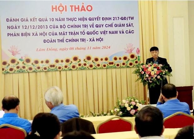 Các đại biểu tham dự hội nghị Các đại biểu tham dự hội nghị