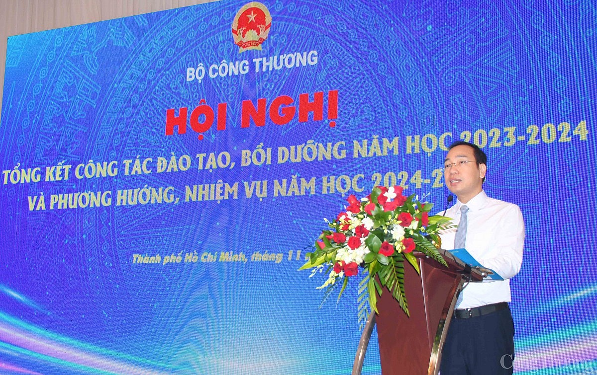 Bộ Công Thương tổ chức Hội nghị tổng kết công tác đào tạo, bồi dưỡng năm học 2024