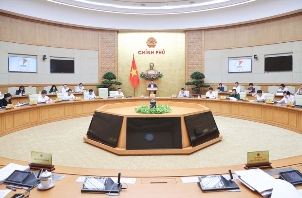 Bộ trưởng Nguyễn Hồng Diên nêu 4 vi phạm của các sàn thương mại điện tử chưa đăng ký Bộ trưởng Nguyễn Hồng Diên nêu 4 vi phạm của các sàn thương mại điện tử chưa đăng ký