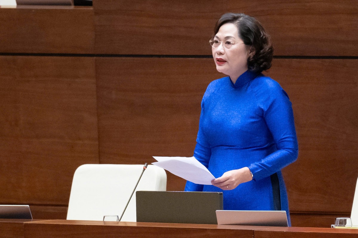 Thống đốc Ngân hàng Nhà nước Nguyễn Thị Hồng trả lời chất vấn