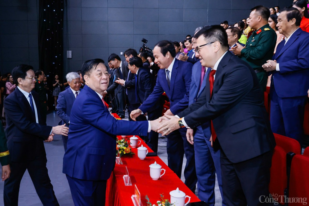 Báo Công Thương đạt giải C Giải báo chí ‘Vì sự nghiệp Đại đoàn kết toàn dân tộc’ lần thứ XVI