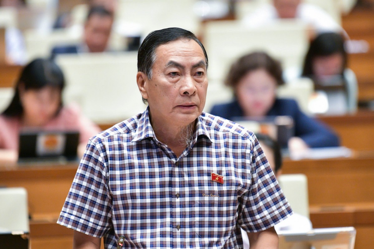 Đại biểu Phạm Văn Hòa - Đoàn ĐBQH tỉnh Đồng Tháp Đại biểu Phạm Văn Hòa - Đoàn ĐBQH tỉnh Đồng Tháp