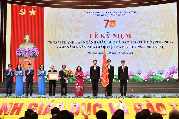 Bộ trưởng Nguyễn Kim Sơn: Giáo dục Thủ đô phải hướng tới là nền giáo dục thanh lịch Bộ trưởng Nguyễn Kim Sơn: Giáo dục Thủ đô phải hướng tới là nền giáo dục thanh lịch