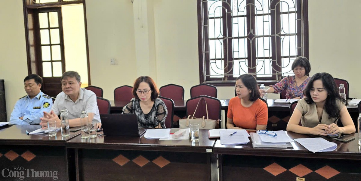 Bộ Công Thương kiểm tra công tác quản lý nhà nước về An toàn thực phẩm tại Hải Dương Bộ Công Thương kiểm tra công tác quản lý nhà nước về An toàn thực phẩm tại Hải Dương