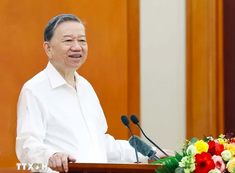 Tổng Bí thư Tô Lâm phát biểu tại cuộc làm việc với Tiểu ban Kinh tế - Xã hội Đại hội XIV của Đảng. Ảnh: TTXVN Tổng Bí thư Tô Lâm phát biểu tại cuộc làm việc với Tiểu ban Kinh tế - Xã hội Đại hội XIV của Đảng. Ảnh: TTXVN