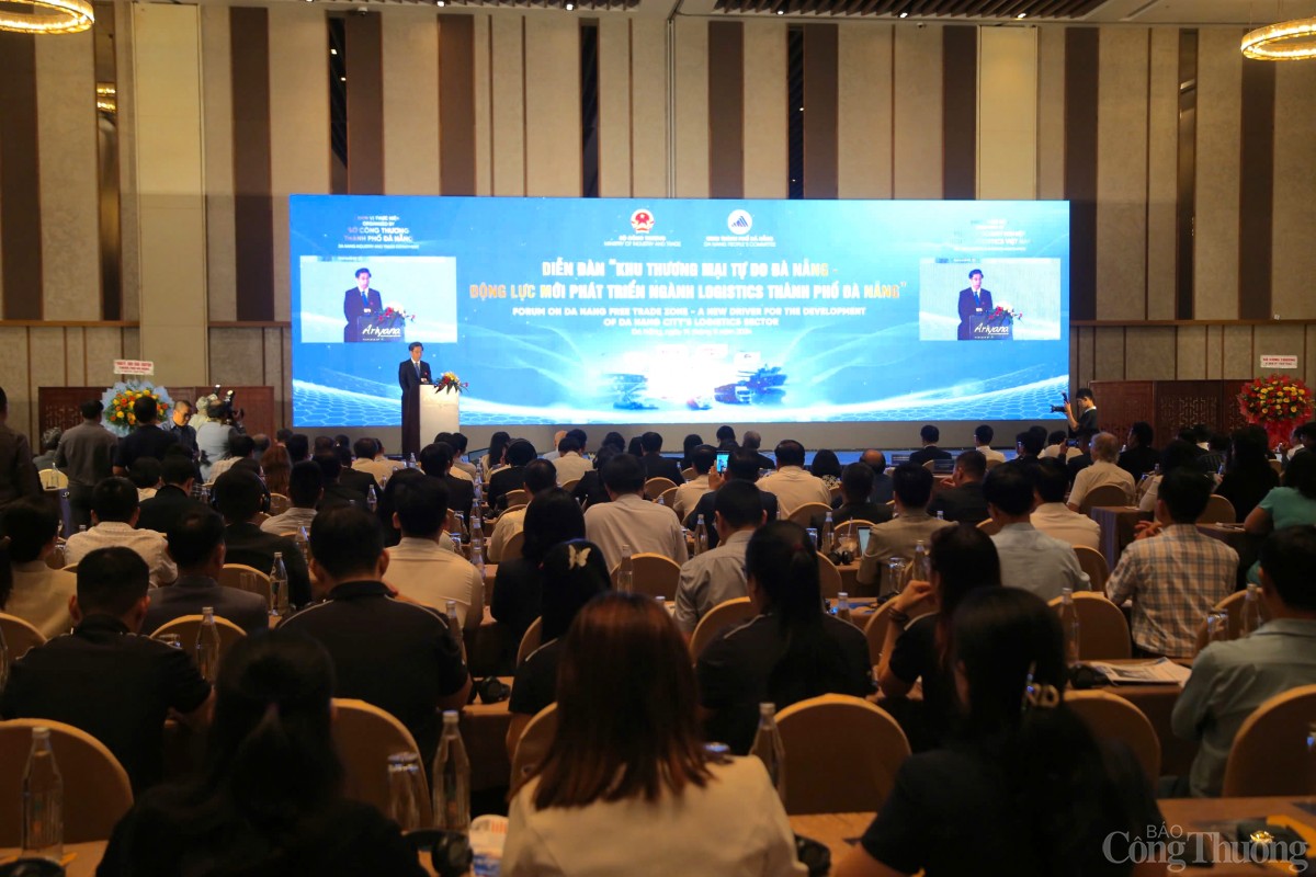 Thứ trưởng Trương Thanh Hoài dự Diễn đàn Khu thương mại tự do – Động lực mới phát triển ngành logistics Đà Nẵng Thứ trưởng Trương Thanh Hoài dự Diễn đàn Khu thương mại tự do – Động lực mới phát triển ngành logistics Đà Nẵng