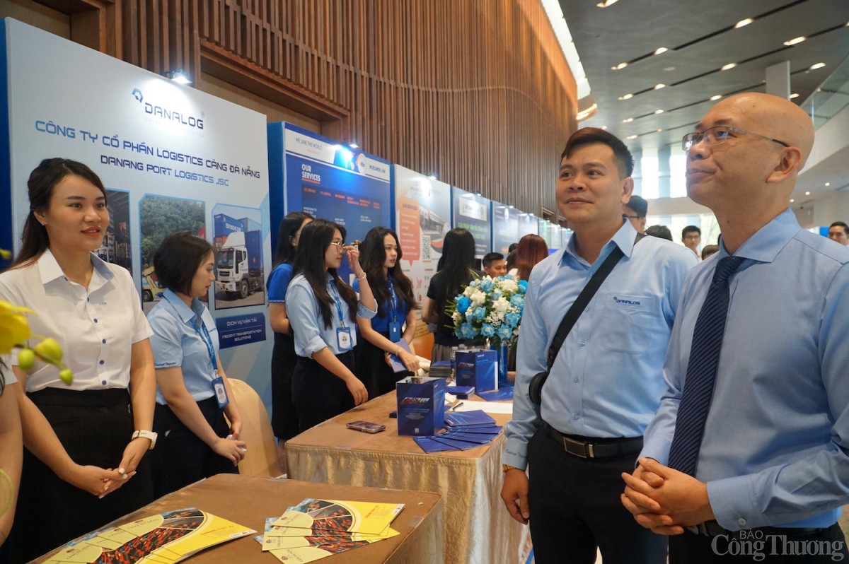 Thứ trưởng Trương Thanh Hoài dự Diễn đàn Khu thương mại tự do – Động lực mới phát triển ngành logistics Đà Nẵng Thứ trưởng Trương Thanh Hoài dự Diễn đàn Khu thương mại tự do – Động lực mới phát triển ngành logistics Đà Nẵng