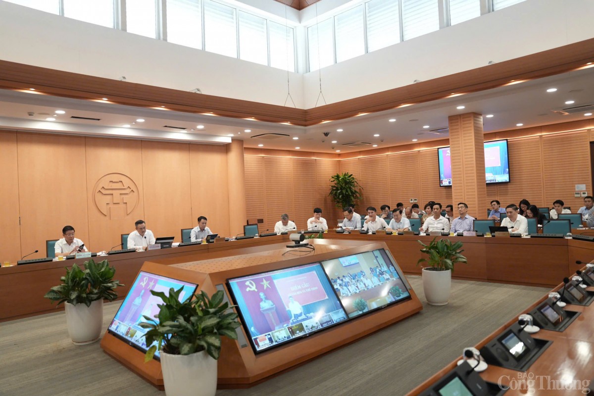 Hà Nội xem xét về quy định chi thu nhập tăng thêm cho cán bộ công chức