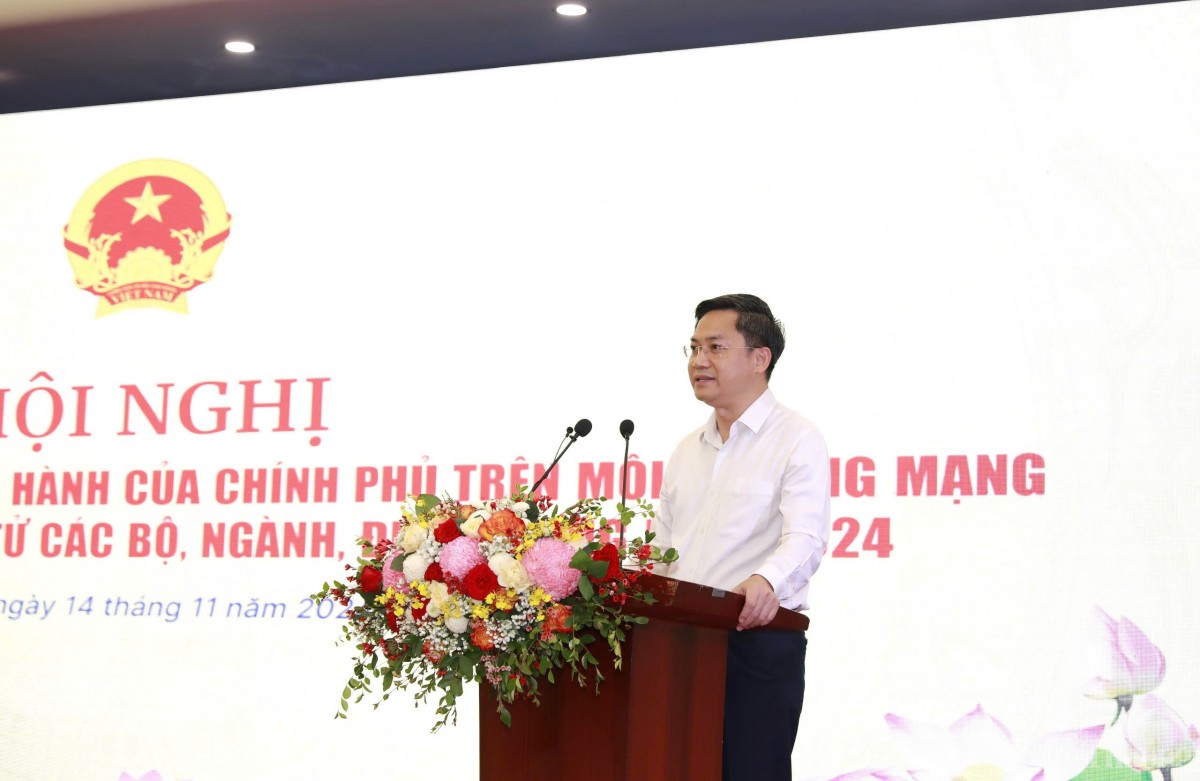 Hà Nội: Chuyển đổi số là cuộc cách mạng trong nhận thức, tư duy, văn hóa và cấu trúc xã hội Hà Nội: Chuyển đổi số là cuộc cách mạng trong nhận thức, tư duy, văn hóa và cấu trúc xã hội