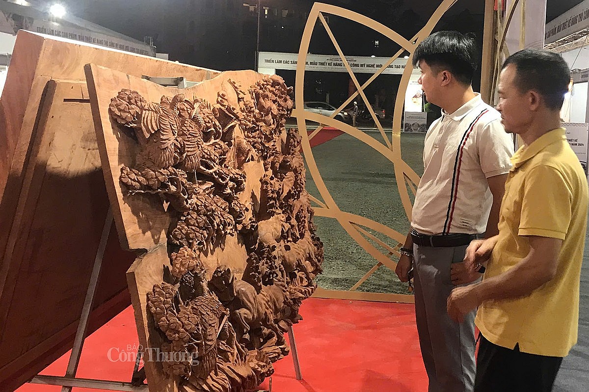 Triển lãm các sản phẩm, mẫu thiết kế hàng thủ công mỹ nghệ mới, sáng tạo huyện Thạch Thất