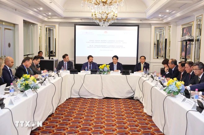 Chủ tịch nước Lương Cường tiếp Liên minh Doanh nghiệp Hoa Kỳ-APEC Chủ tịch nước Lương Cường tiếp Liên minh Doanh nghiệp Hoa Kỳ-APEC