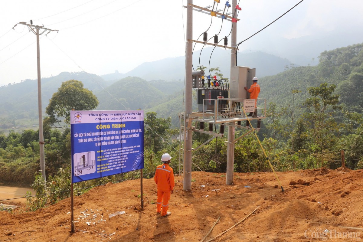 PC Lào Cai: "Thần tốc" đưa điện lưới quốc gia về khu tái định cư Làng Nủ PC Lào Cai: "Thần tốc" đưa điện lưới quốc gia về khu tái định cư Làng Nủ