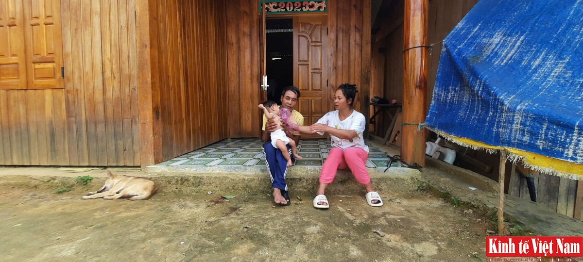 Chính quyền xã Phước Lộc đang từng bước đồng hành cùng người dân, xoá nhà tạm, nâng cao đời sống tiến tới xoá bỏ Adua của làng Chính quyền xã Phước Lộc đang từng bước đồng hành cùng người dân, xoá nhà tạm, nâng cao đời sống tiến tới xoá bỏ Adua của làng