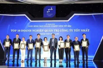 Phân bón Cà Mau được vinh danh về Quản trị công ty và báo cáo phát triển bền vững