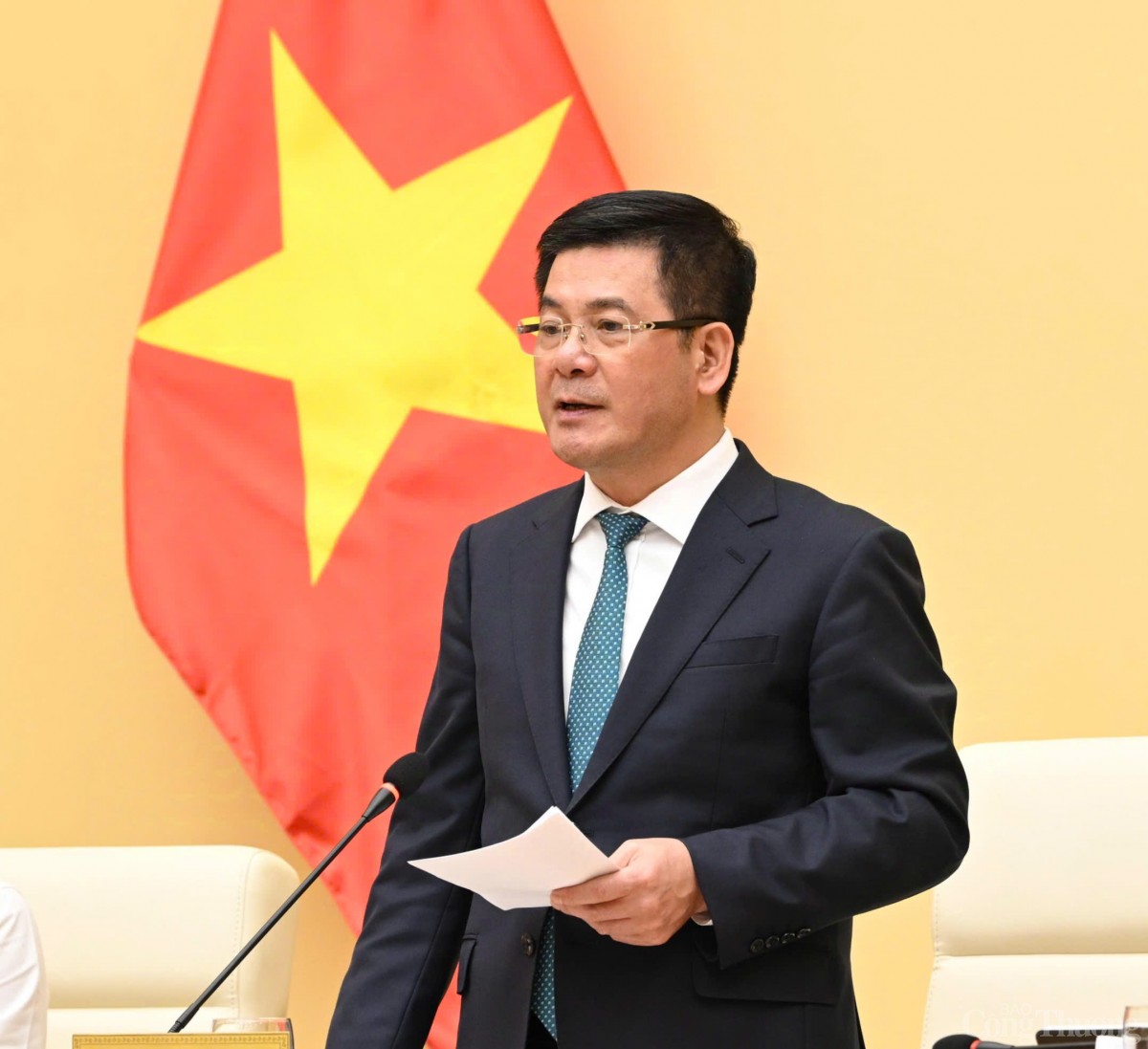 Bộ trưởng Nguyễn Hồng Diên phát biểu chỉ đạo tại Hội nghị Tham tán Thương mại khu vực châu Mỹ Bộ trưởng Nguyễn Hồng Diên phát biểu chỉ đạo tại Hội nghị Tham tán Thương mại khu vực châu Mỹ