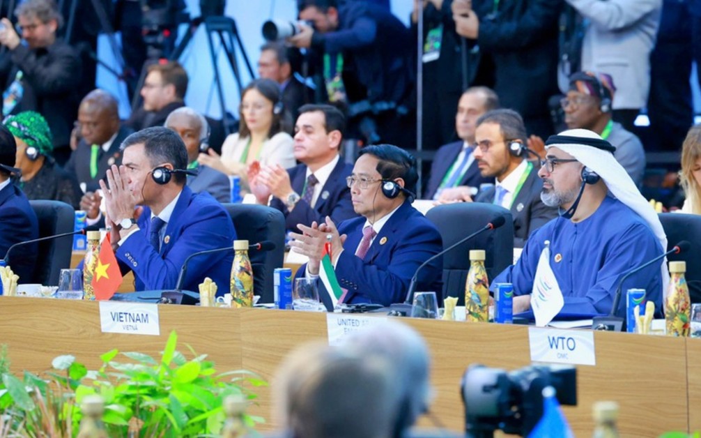 Thủ tướng Phạm Minh Chính đề xuất ba bảo đảm chiến lược cho công cuộc xóa bỏ đói nghèo trên toàn cầu Thủ tướng Phạm Minh Chính đề xuất ba bảo đảm chiến lược cho công cuộc xóa bỏ đói nghèo trên toàn cầu