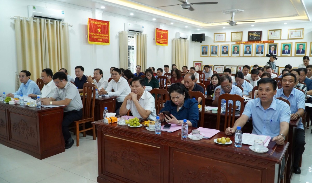 Doanh nghiệp tỉnh Thái Bình ủng hộ 4,3 tỷ đồng hỗ trợ người nghèo xóa nhà tạm, nhà dột nát Doanh nghiệp tỉnh Thái Bình ủng hộ 4,3 tỷ đồng hỗ trợ người nghèo xóa nhà tạm, nhà dột nát