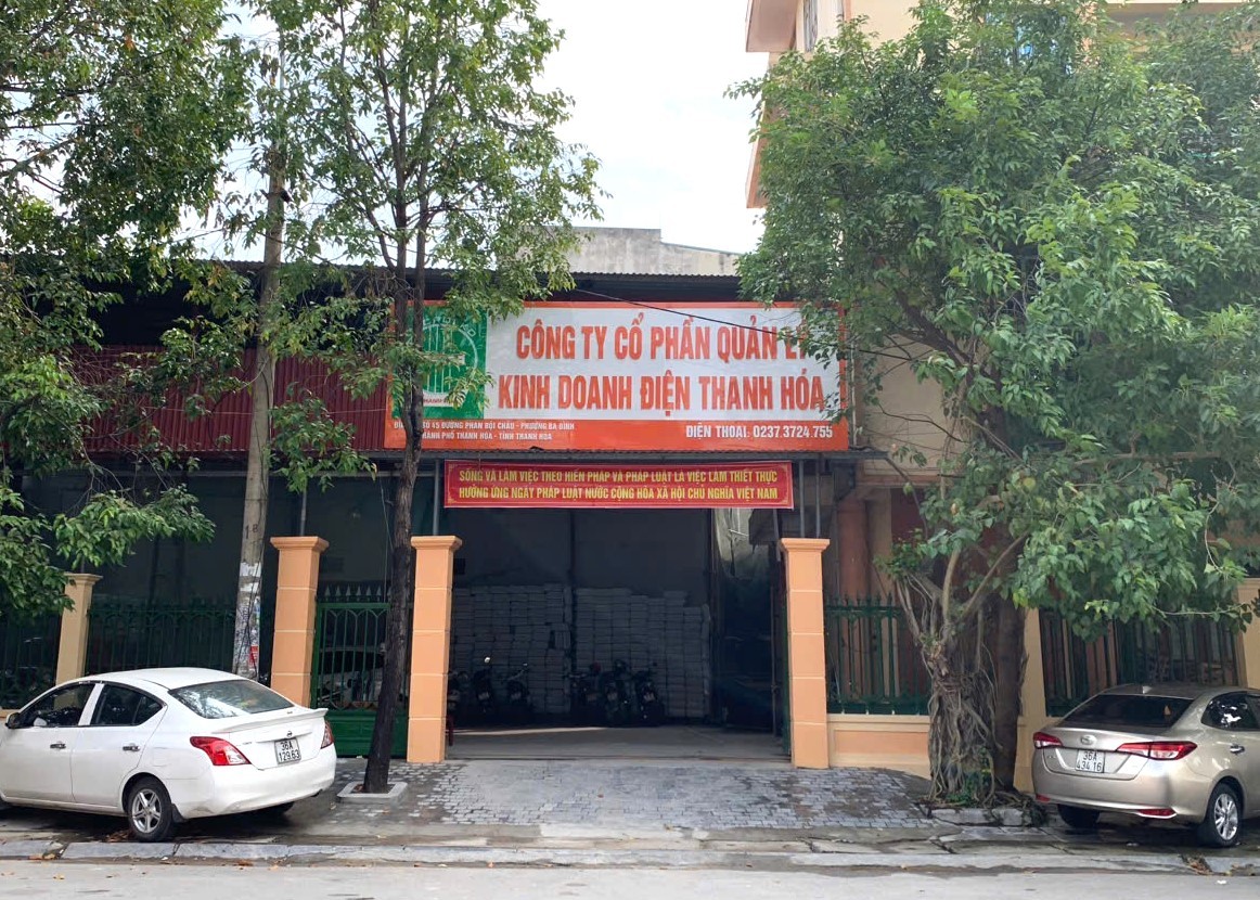 Yêu cầu Công ty Kinh doanh điện Thanh Hóa giải trình vì tình trạng điện yếu tại xã Hà Sơn Yêu cầu Công ty Kinh doanh điện Thanh Hóa giải trình vì tình trạng điện yếu tại xã Hà Sơn