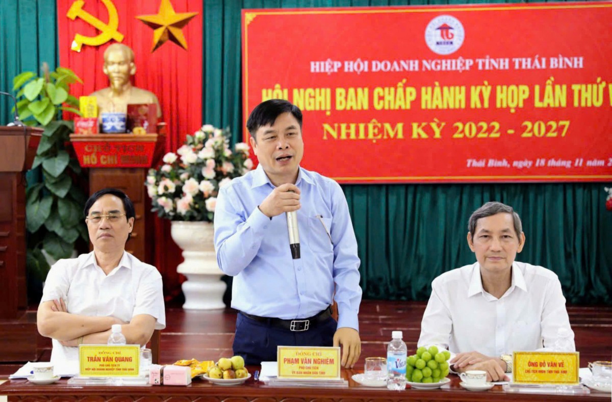 Phó Chủ tịch UBND tỉnh Thái Bình Phạm Văn Nghiêm Phó Chủ tịch UBND tỉnh Thái Bình Phạm Văn Nghiêm