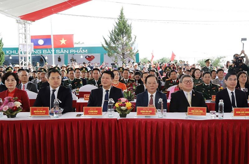 Khai trương cặp cửa khẩu quốc tế Lóng Sập-Pa Háng Khai trương cặp cửa khẩu quốc tế Lóng Sập-Pa Háng