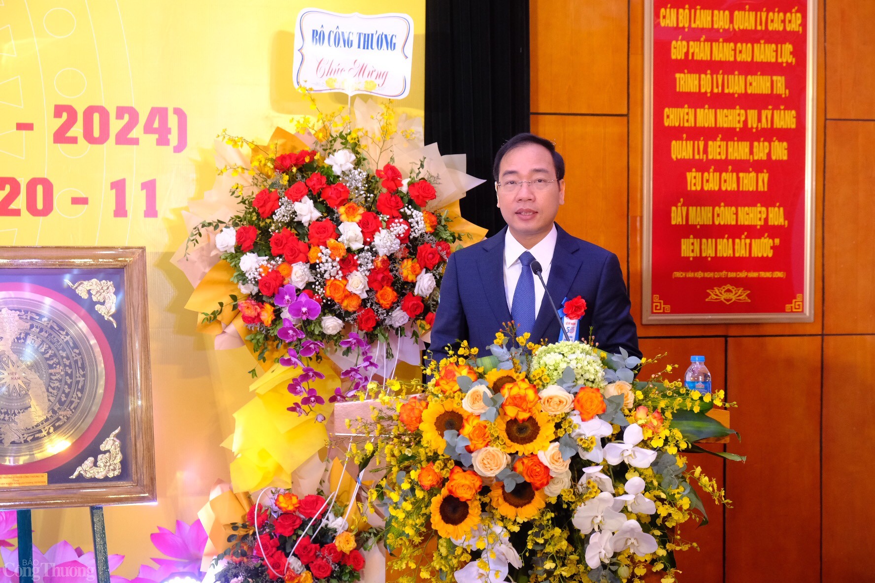 Vụ trưởng Vụ Tổ chức cán bộ Trần Quang Huy phát biểu tại buổi lễ. Ảnh: Trần Đình Vụ trưởng Vụ Tổ chức cán bộ Trần Quang Huy phát biểu tại buổi lễ. Ảnh: Trần Đình