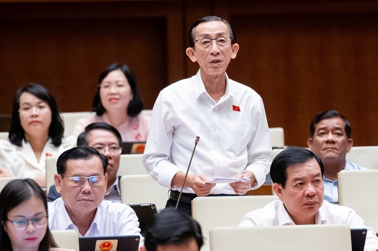 Nợ công thấp phù hợp để đầu tư đường sắt cao tốc Bắc Nam Nợ công thấp phù hợp để đầu tư đường sắt cao tốc Bắc Nam