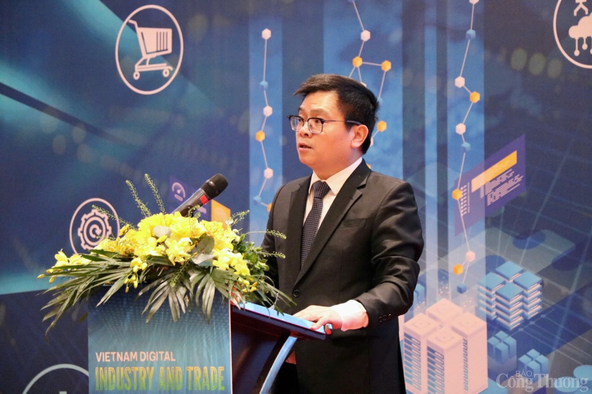 Thứ trưởng Trương Thanh Hoài: Thương mại điện tử là điểm sáng của phát triển kinh tế - xã hội Thứ trưởng Trương Thanh Hoài: Thương mại điện tử là điểm sáng của phát triển kinh tế - xã hội