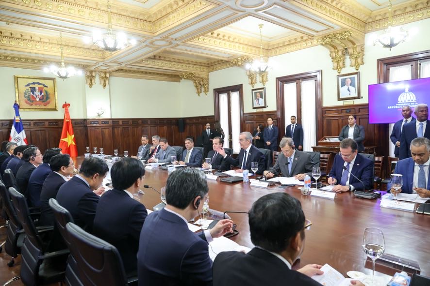 Thủ tướng Phạm Minh Chính hội đàm với Tổng thống Cộng hòa Dominica- Ảnh 5. Thủ tướng Phạm Minh Chính hội đàm với Tổng thống Cộng hòa Dominica- Ảnh 5.