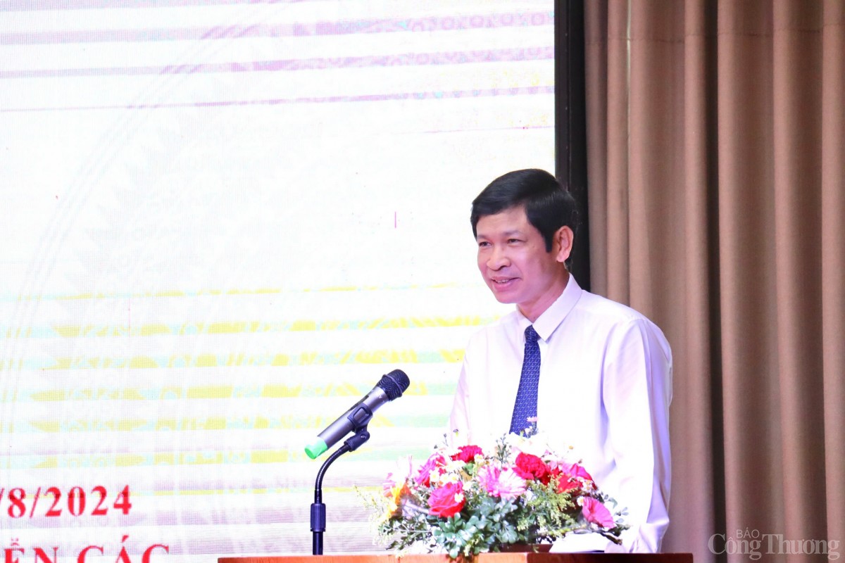 Thứ trưởng Bộ Văn hóa, Thể thao và Du lịch Hồ An Phong Thứ trưởng Bộ Văn hóa, Thể thao và Du lịch Hồ An Phong