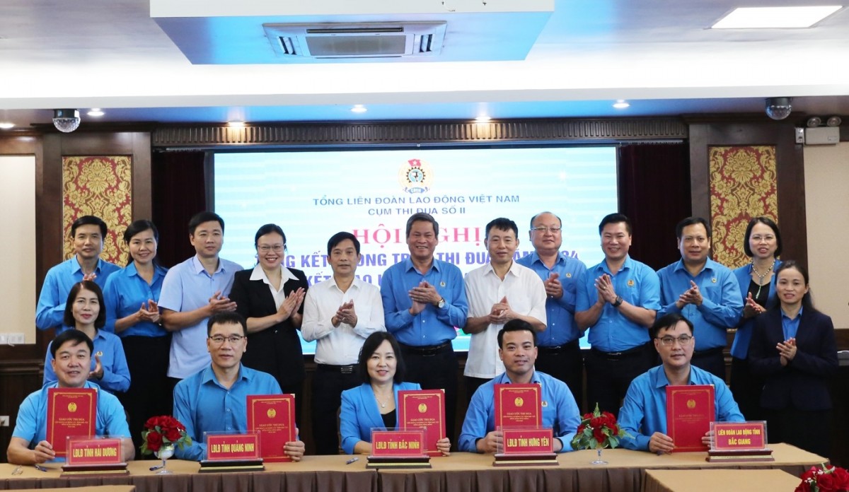 Cụm thi đua số 2 Liên đoàn Lao động các tỉnh khu vực Đồng bằng sông Hồng ký kết giao ước thi đua năm 2025 Cụm thi đua số 2 Liên đoàn Lao động các tỉnh khu vực Đồng bằng sông Hồng ký kết giao ước thi đua năm 2025