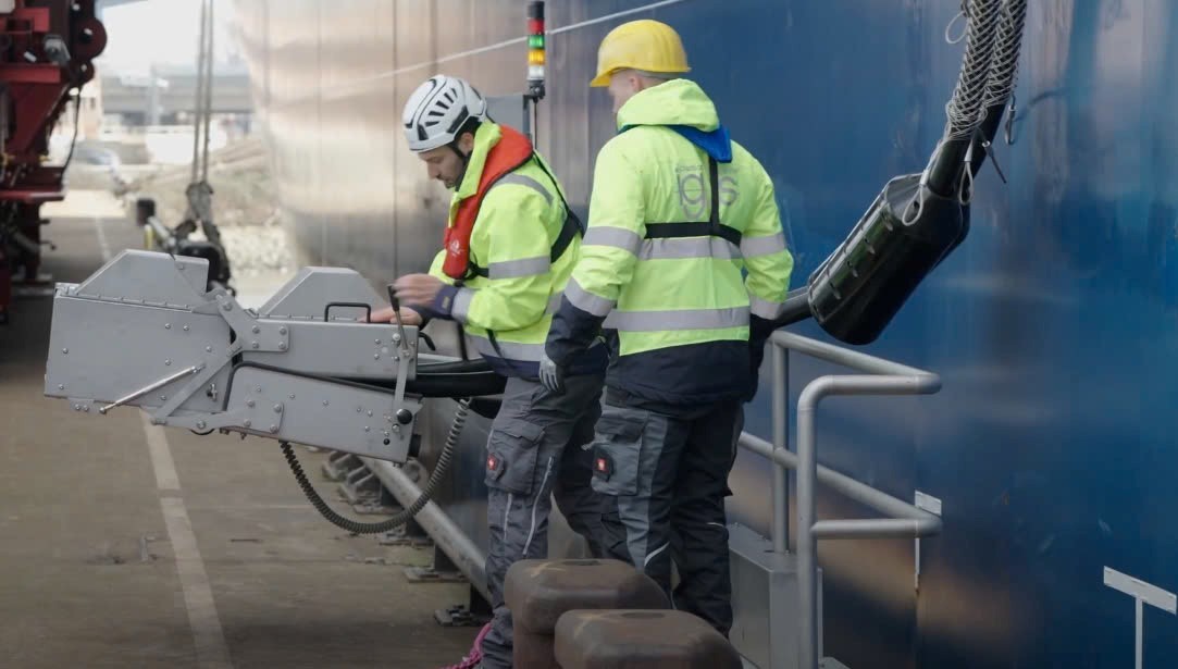 Công nghệ igus Mobile Shore Power Outlet (iMSPO) cấp điện bờ tại cảng an toàn, nhanh chóng và linh hoạt Công nghệ igus Mobile Shore Power Outlet (iMSPO) cấp điện bờ tại cảng an toàn, nhanh chóng và linh hoạt