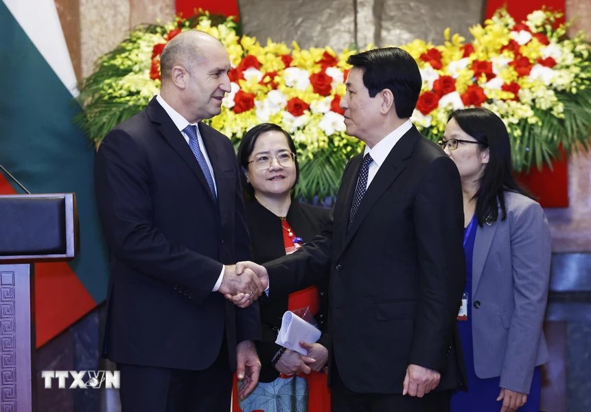 Chủ tịch nước Lương Cường và Tổng thống Bungaria Chủ tịch nước Lương Cường và Tổng thống Bungaria