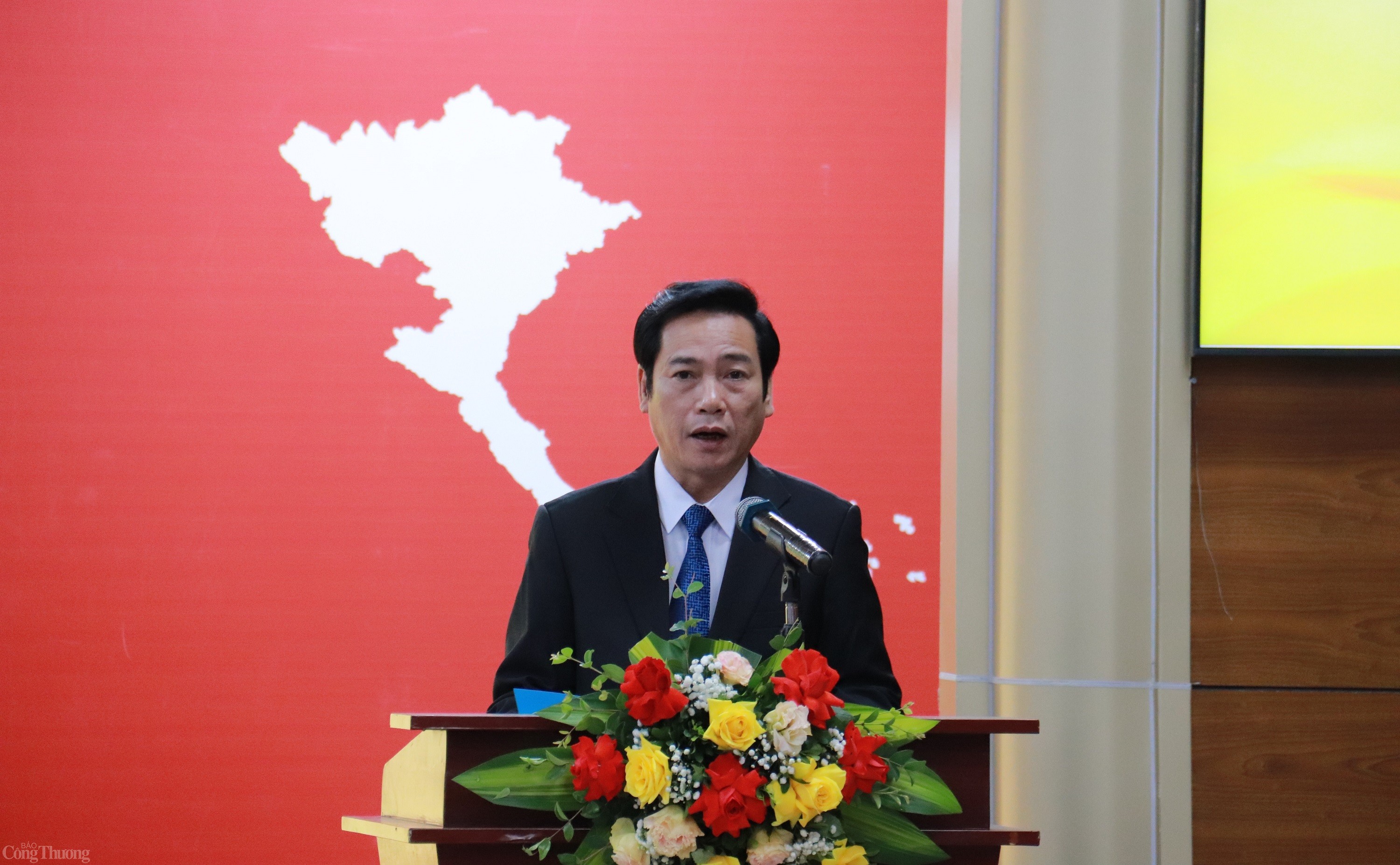 Tổng Biên tập Báo điện tử Đảng Cộng sản Việt Nam, Nguyễn Công Dũng