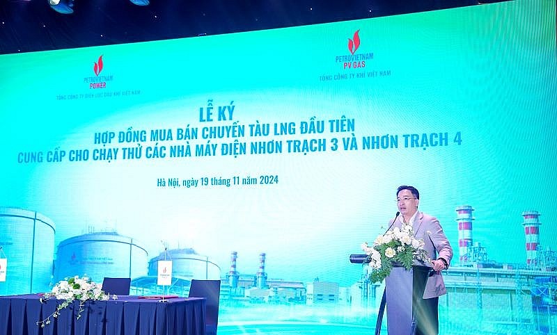 Chủ tịch PV GAS Nguyễn Thanh Bình phát biểu khẳng định quyết tâm của PV GAS trong Chiến lược năng lượng xanh Chủ tịch PV GAS Nguyễn Thanh Bình phát biểu khẳng định quyết tâm của PV GAS trong Chiến lược năng lượng xanh