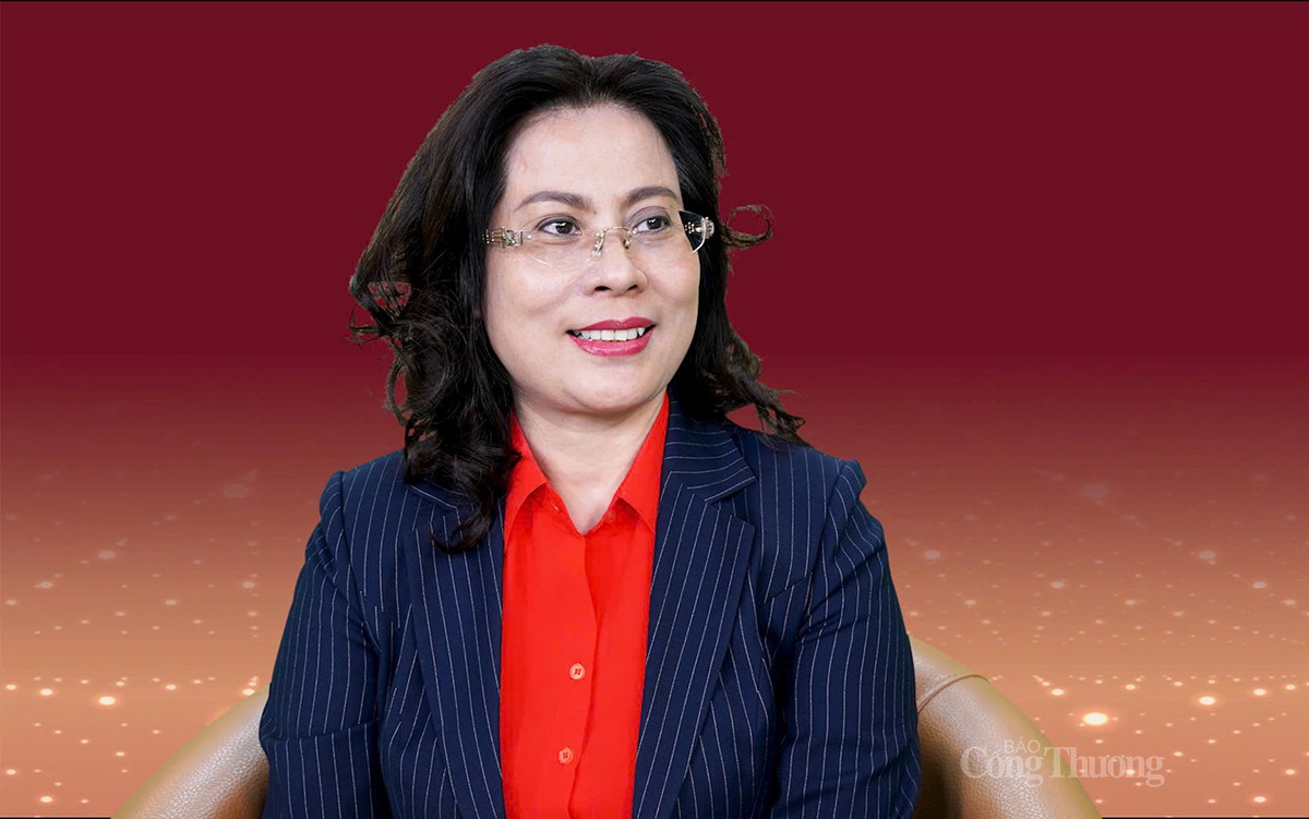 Bà Nguyễn Kiều Oanh – Phó giám đốc phụ trách Sở Công Thương Hà Nội Bà Nguyễn Kiều Oanh – Phó giám đốc phụ trách Sở Công Thương Hà Nội