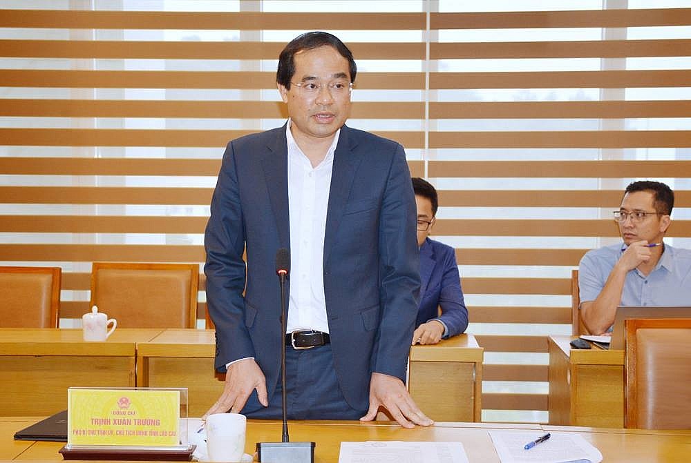 Lào Cai cam kết giải quyết vướng mắc các dự án truyền tải điện