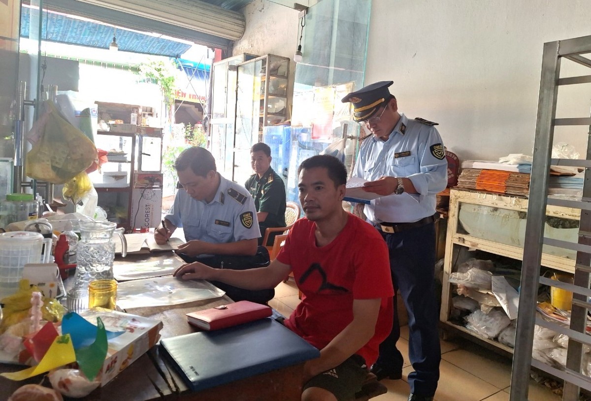 chống buôn lậu khu vực biên giới chống buôn lậu khu vực biên giới