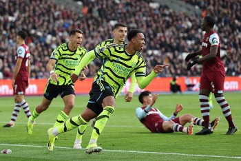 Lịch thi đấu bóng đá hôm nay 30/11, rạng sáng 1/12: Rực lửa derby West Ham và Arsenal, Ngoại hạng Anh