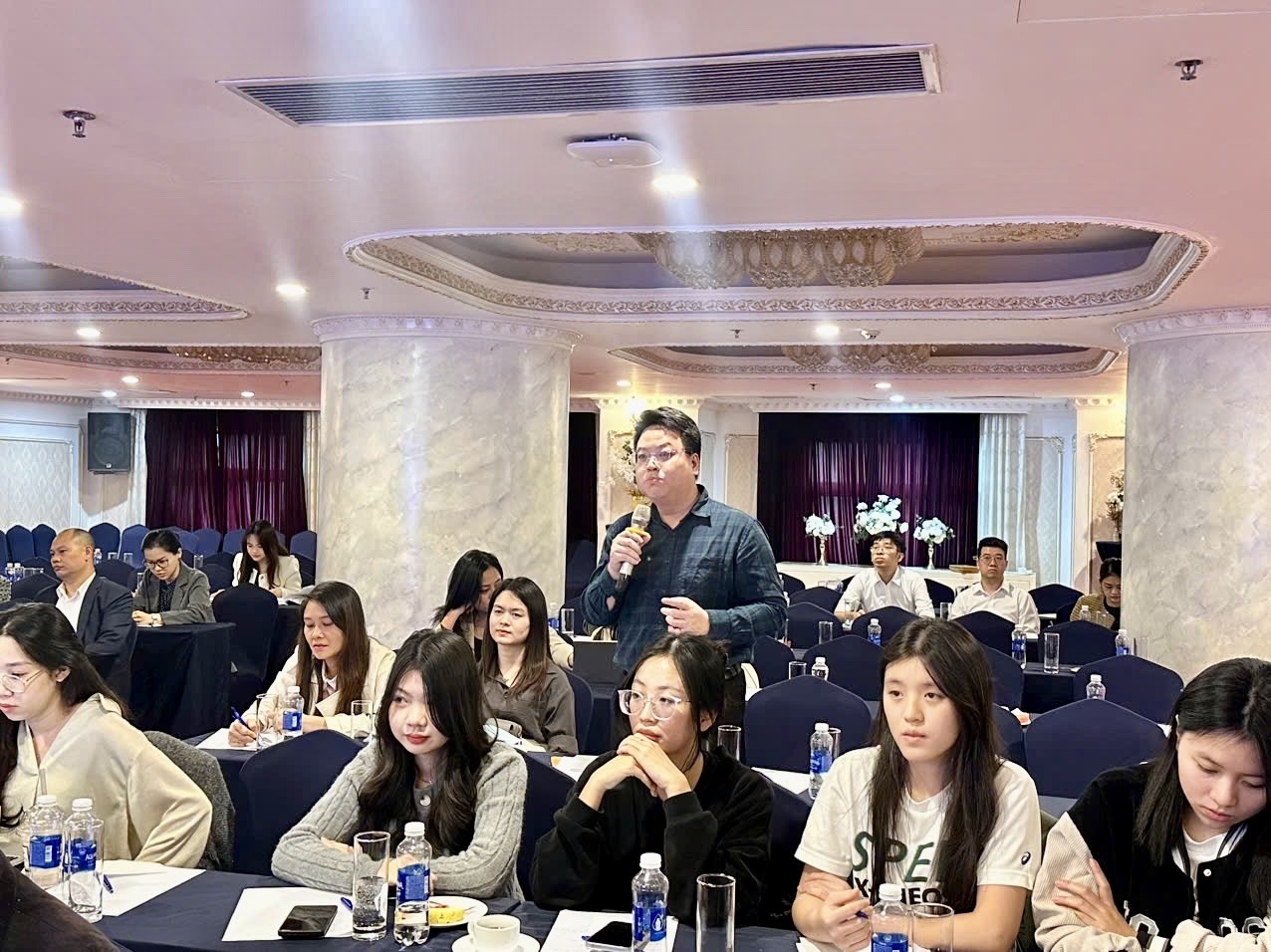 Tích cực tuyên truyền, phổ biến kiến thức pháp luật về bảo vệ quyền lợi người tiêu dùng