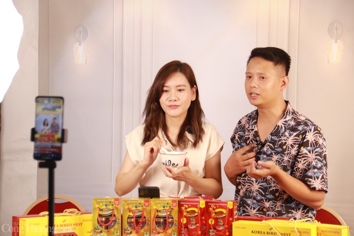 Theo quy định mới, livestream bán hàng phải xác thực mã số định danh Theo quy định mới, livestream bán hàng phải xác thực mã số định danh