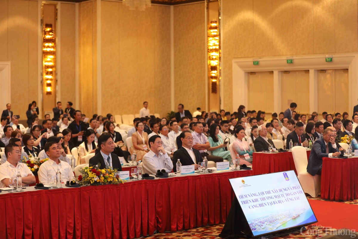 Khai mạc Diễn đàn Logistics Việt Nam 2024 với chủ đề Khu thương mại tự do Khai mạc Diễn đàn Logistics Việt Nam 2024 với chủ đề Khu thương mại tự do