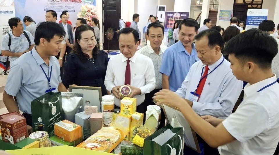 Bạc Liêu luôn quan tâm, giới thiệu và quảng bá các sản phẩm OCOP mang đặc thù của tỉnh. Ảnh Báo Bạc Liêu Bạc Liêu luôn quan tâm, giới thiệu và quảng bá các sản phẩm OCOP mang đặc thù của tỉnh. Ảnh Báo Bạc Liêu