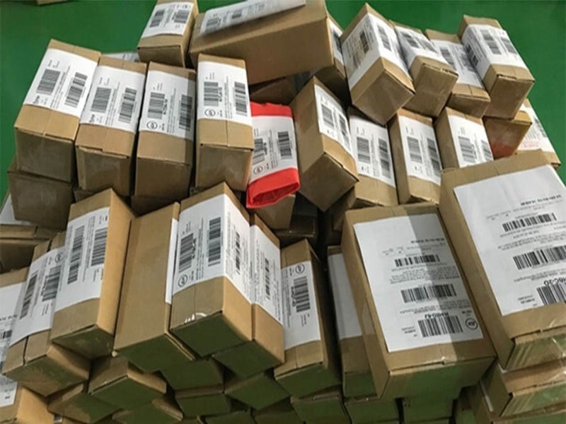 Đề xuất dừng miễn thuế VAT với hàng nhập khẩu giá trị nhỏ qua chuyển phát nhanh Đề xuất dừng miễn thuế VAT với hàng nhập khẩu giá trị nhỏ qua chuyển phát nhanh