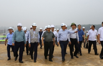 Thủ tướng Phạm Minh Chính kiểm tra hiện trường dự án sân bay Long Thành