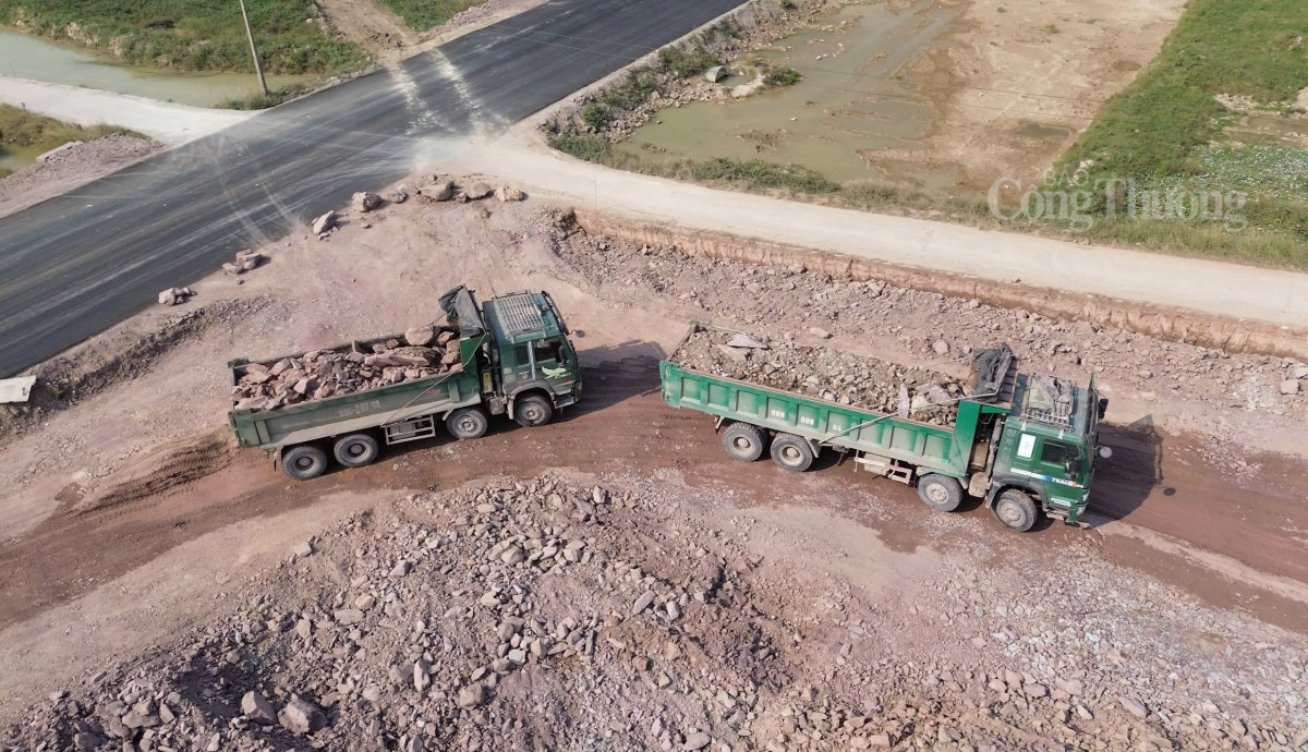 Bắc Giang: Giấy phép được cấp một đằng, Công ty TNHH Minh Hà 'vô tư' đổ đất…'một nẻo'? Bắc Giang: Giấy phép được cấp một đằng, Công ty TNHH Minh Hà 'vô tư' đổ đất…'một nẻo'?